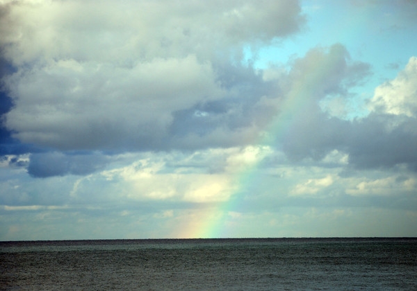 радуга над морем