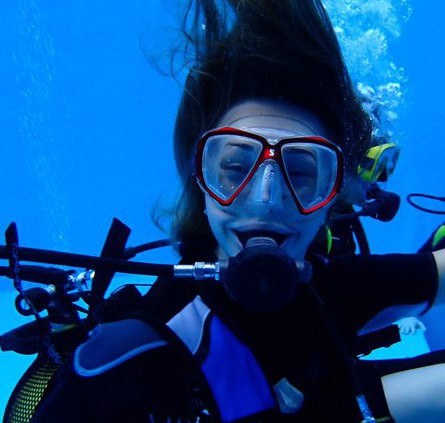 подводная улыбка мисс