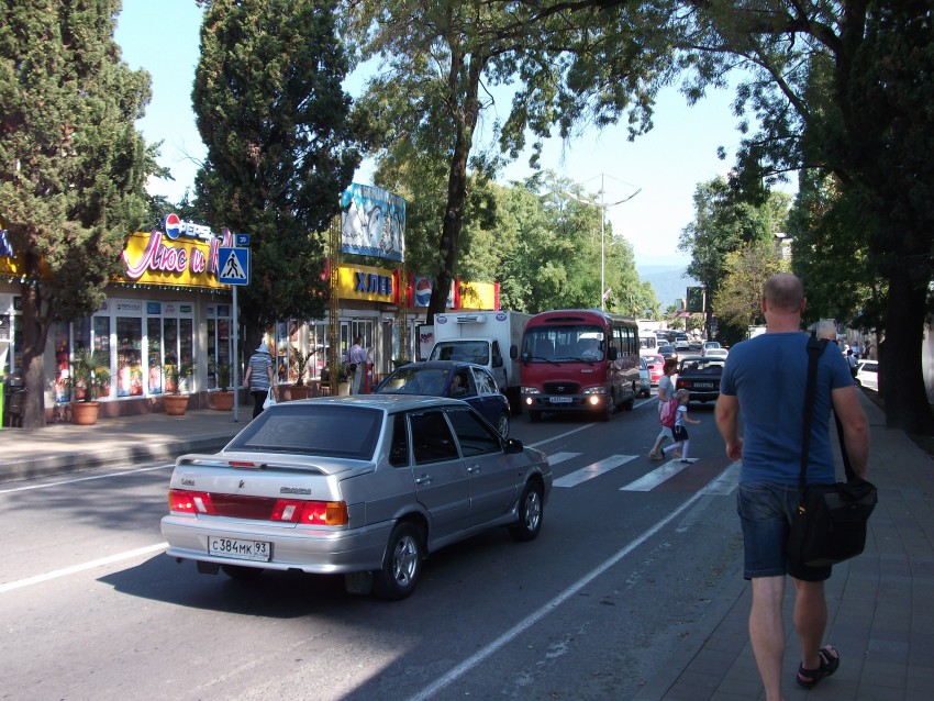 Примерно вот так это выглядит чуточку поближе