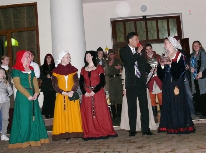 Работаем за еду)))) или микроТортик ))))