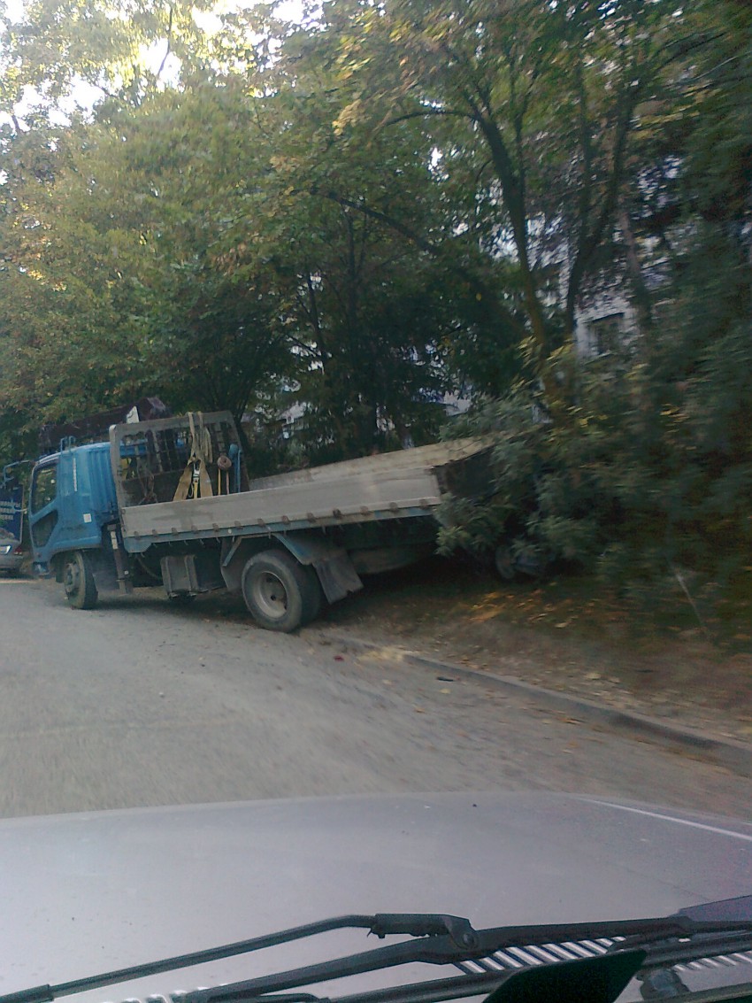 дтп на макаренко