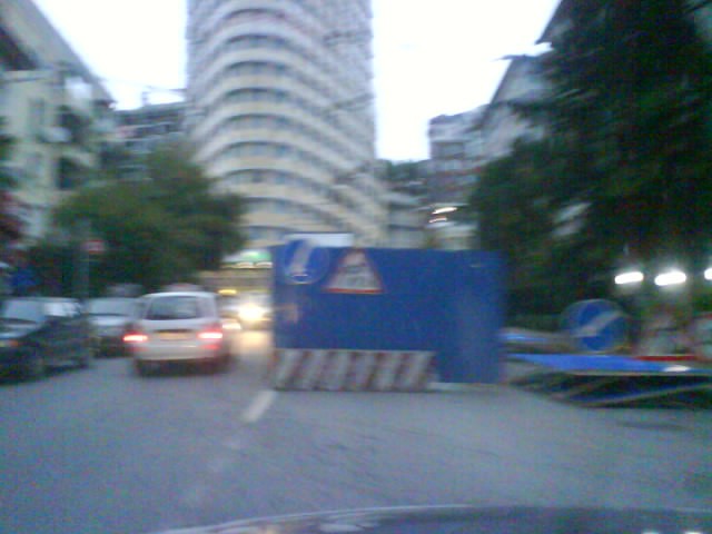 а вот и коробочка