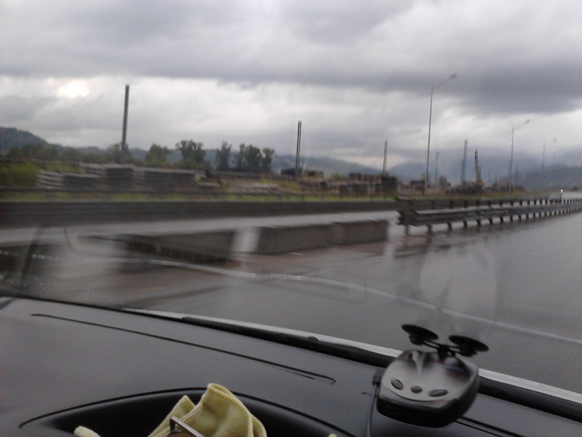 Следы смыты, блоки сдвинуты