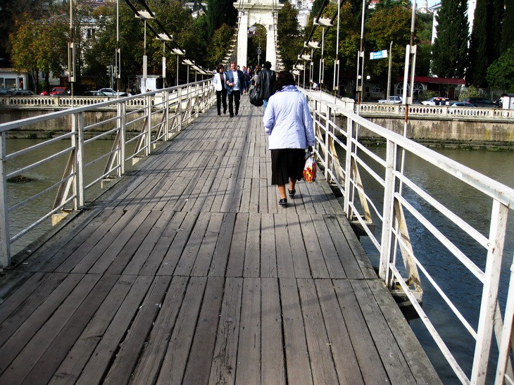 Опасный номер