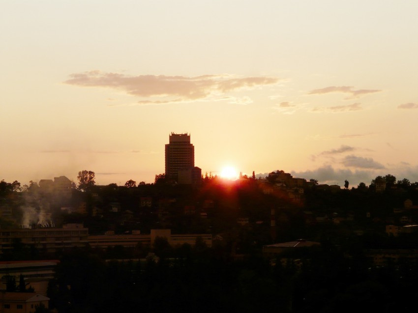 Там спит наше Красно Солнышко