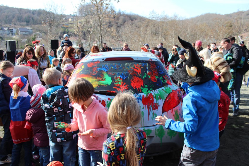 был очень веселый праздник для деток, огромное спасибо организаторам!!!