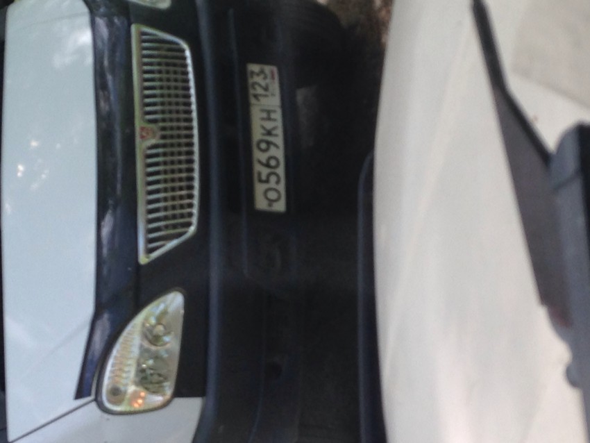 Вот на этой газеле выбрасывали мусор в районе пластунского карьера