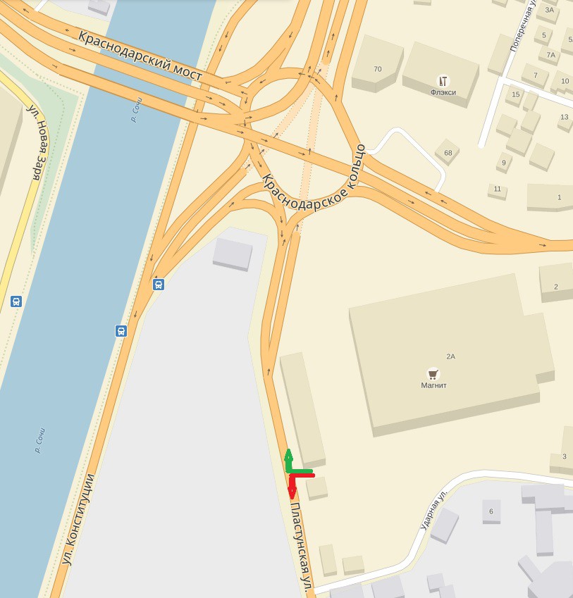 Выезд с парковки Гипермаркета