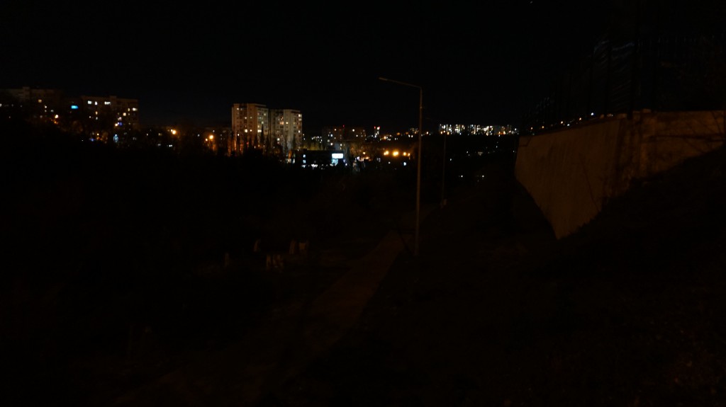 Прогулочная дорожка парка