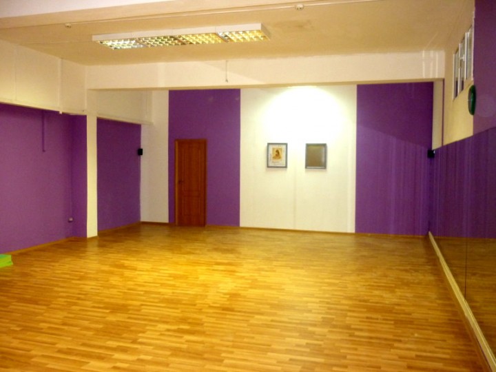 Открылся фитнес клуб, танцевальная школа на ул. Донской