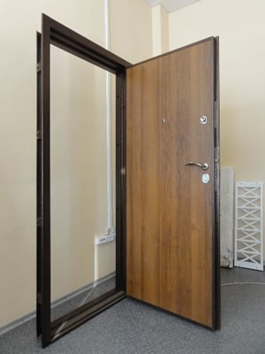 Куплю ненужную металлическую дверь