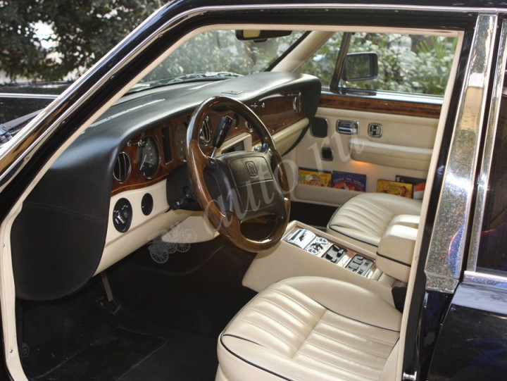 Rolls-Royce Silver Spur // 1996 года