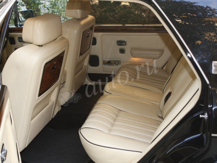 Rolls-Royce Silver Spur // 1996 года