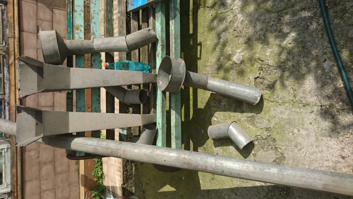 Водоприемная воронка для крыши (выпускная воронка)