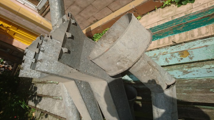 Водоприемная воронка для крыши (выпускная воронка)