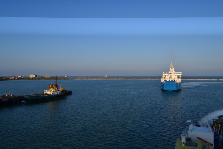 Продаю или обменяю NIKON D3100 Kit 18-55