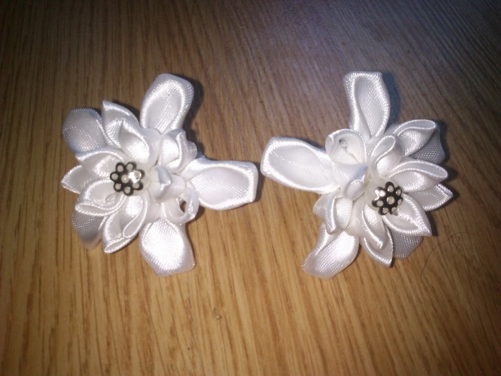 Заколки и резинки ручной работы