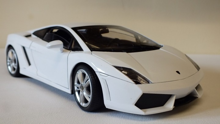 Масштабная модель Lamborghini Gallardo LP560 Welly 1/18. 600руб
