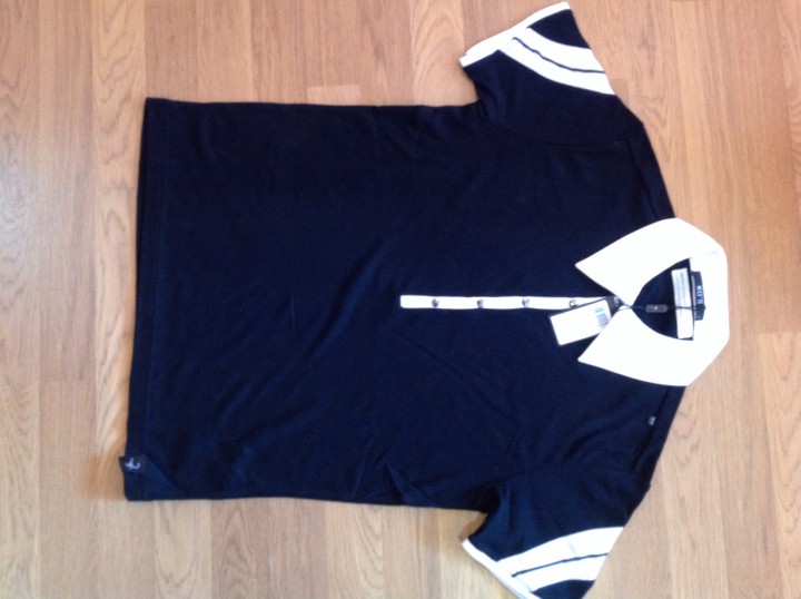 Мужские и женские джинсы и брюки, футболки.