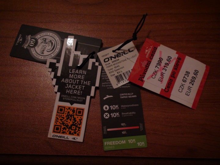 Продам  комбинезон (сноуборд/лыжи) O'NEILL