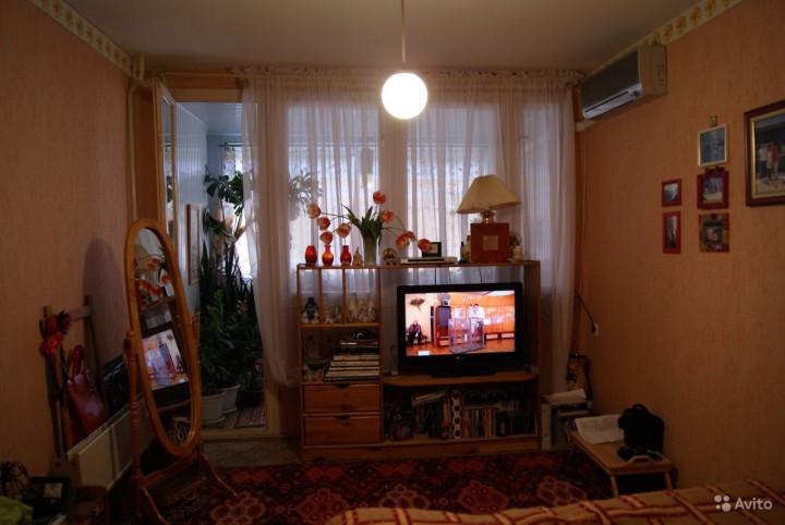 Продам 2-комн. квартиру. Ул.Надежная 