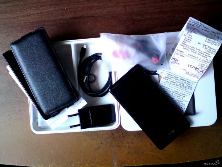 Срочно продаю htc desire 600 dual sim (торг)