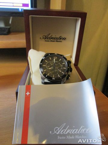 Швейцарские часы Adriatica.