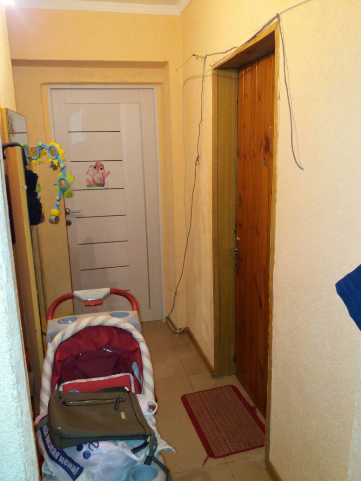 Продаю 2-х комнатную квартиру ул.Чехова 58