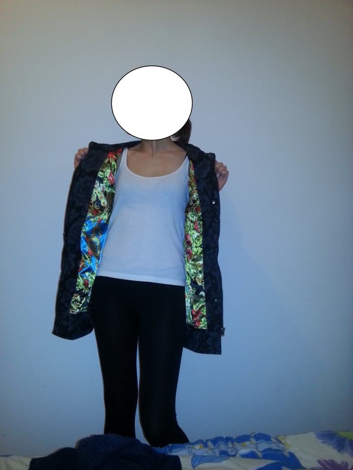 Продаётся новая женская осенняя куртка размер 44