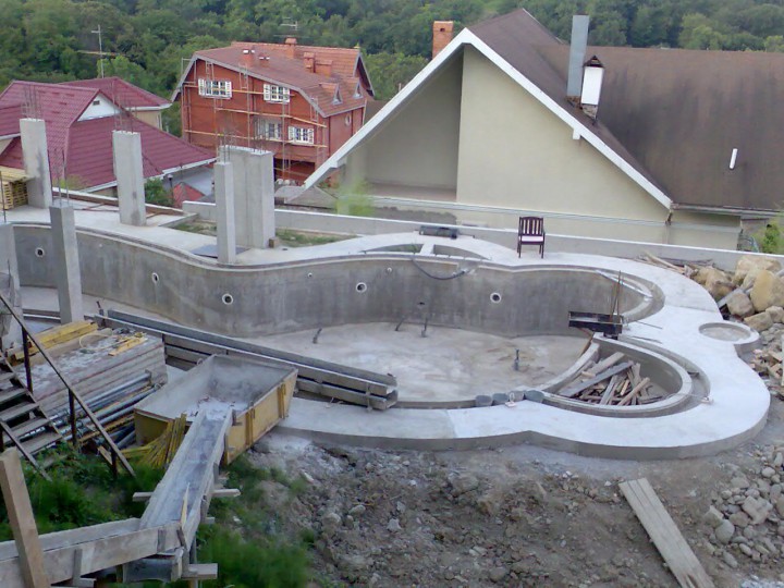 Эксклюзивные монолитные работы.