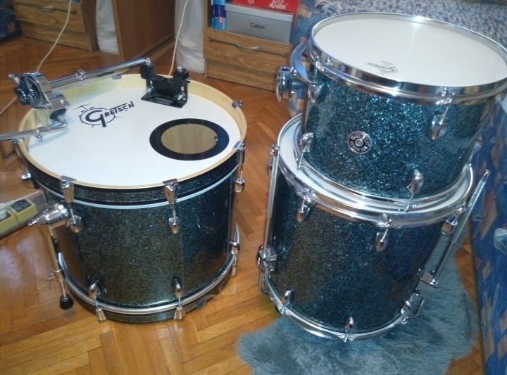 Ударная установка!!!