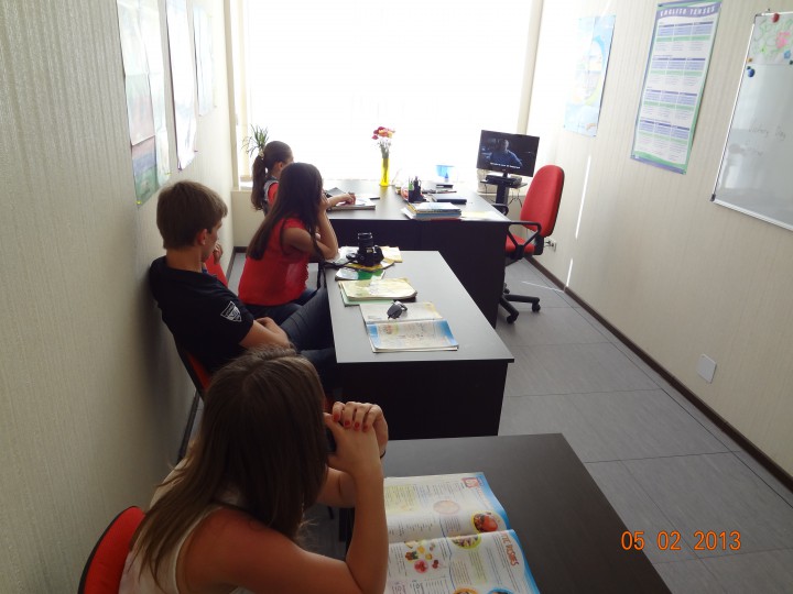 Английский язык в Сочи . Языковой центр English-Profi/ https://v