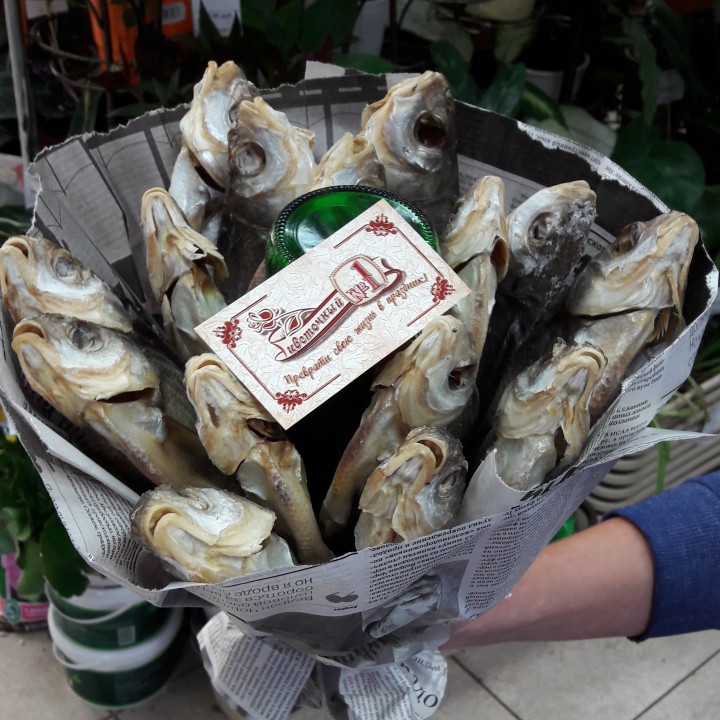 Доставка цветов и подарков по Сочи