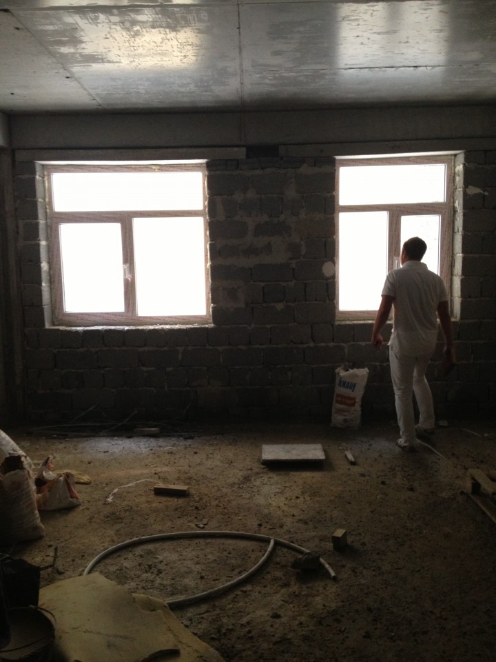 Срочная Продажа квартиры на Фабрициуса