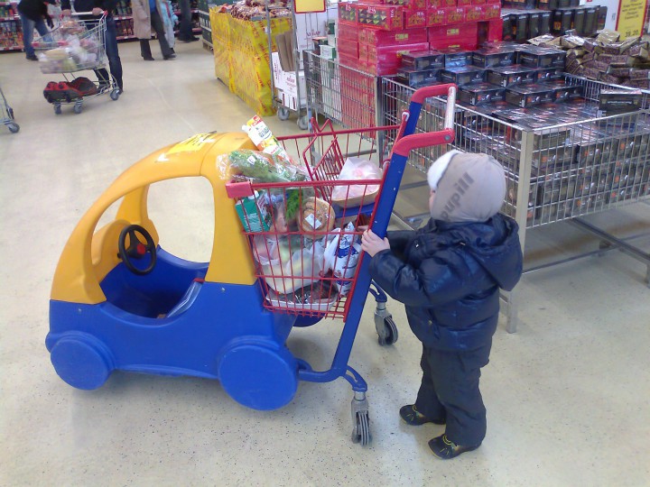 Возьму в аренду легковое авто под такси не старше 2010 года