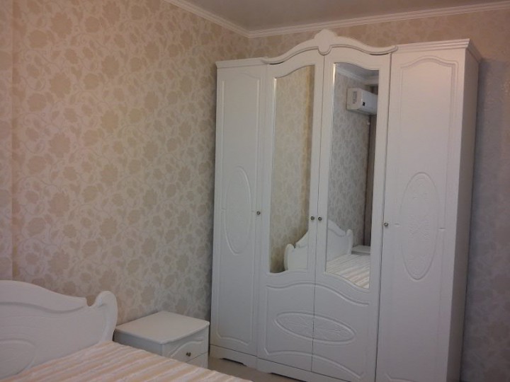 Сдается 1-комнатная квартира в новостройке с евроремонтом на пер