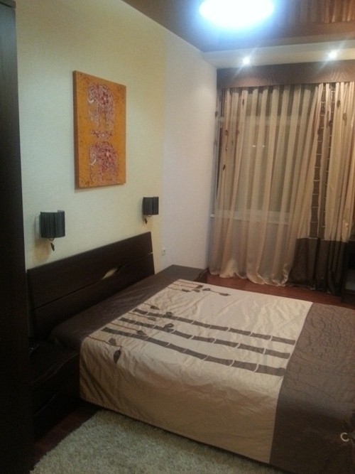 Сдается 3-комнатная квартира, центр, Первомайская, 13