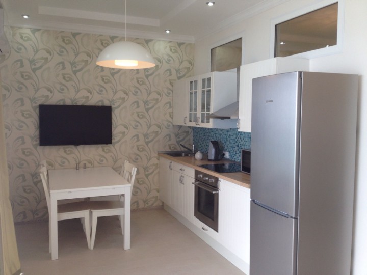 Сдается студия 70 кв.м. в ЖК элит класса "Идеал Хаус", Бытха м/н