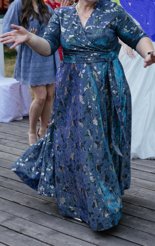 Вечернее платье в пол