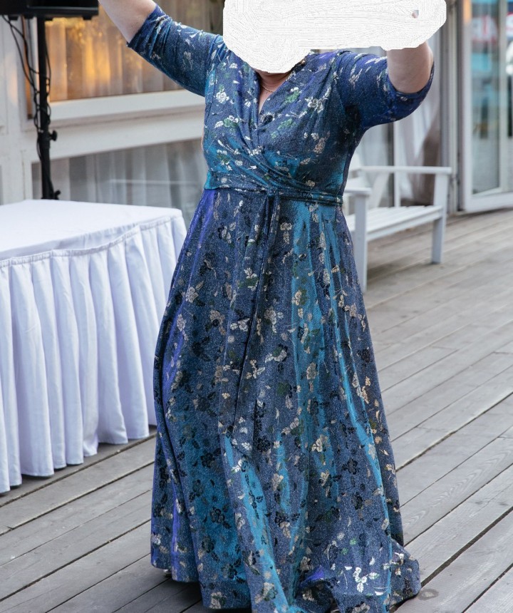 Вечернее платье в пол