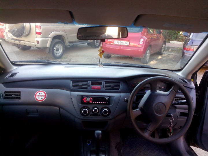 Продаю автомобиль MITSUBISHI LANCER