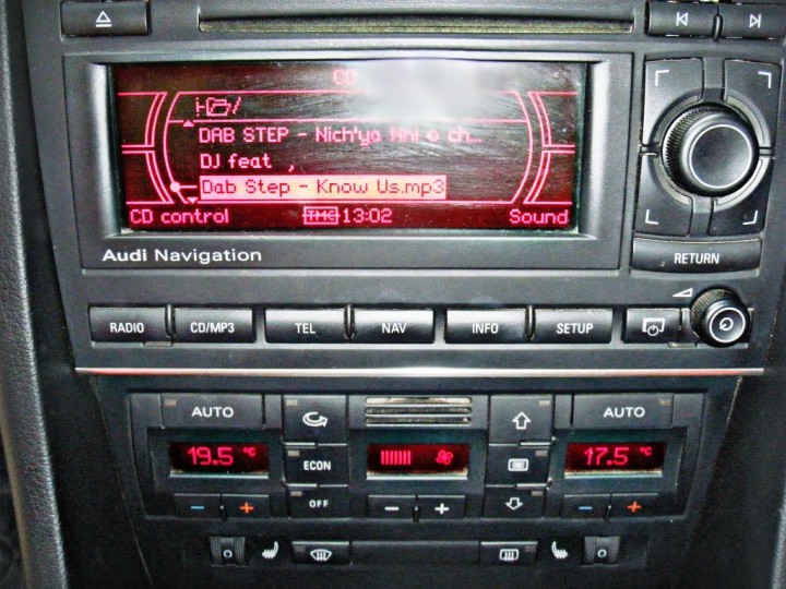 Продаю Audi A4 2007 года, 2,0 л, дизель, МКПП, седан