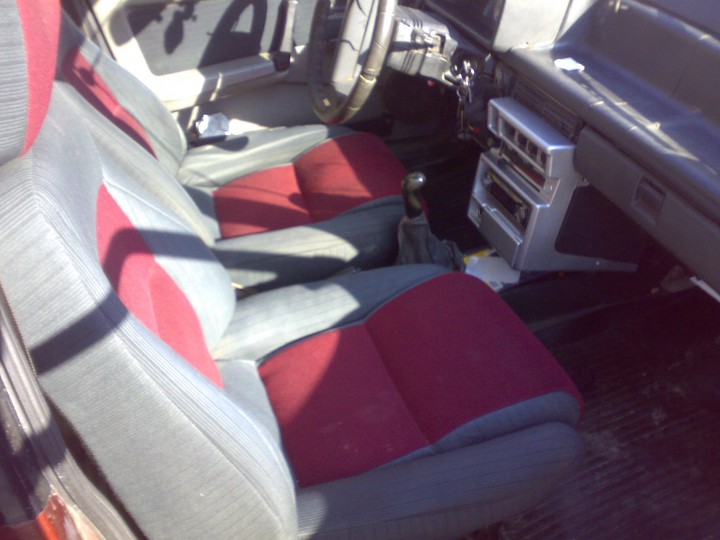 Продам эксклюзивный автомобиль