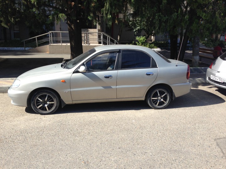 Шевроле lanos SX  2008 г. 