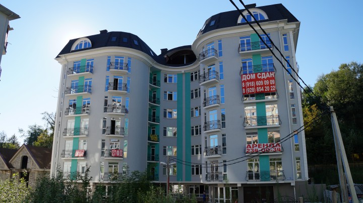 Продаю готовую квартиру в жилом доме. Собственник.