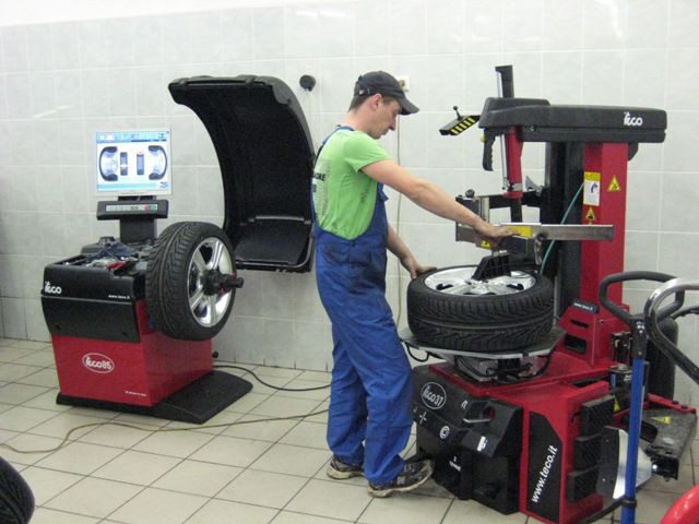 Требуется работник в шиномонтажный цех