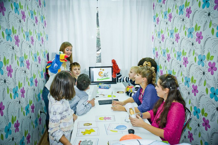 Требуется преподаватель по Английскому