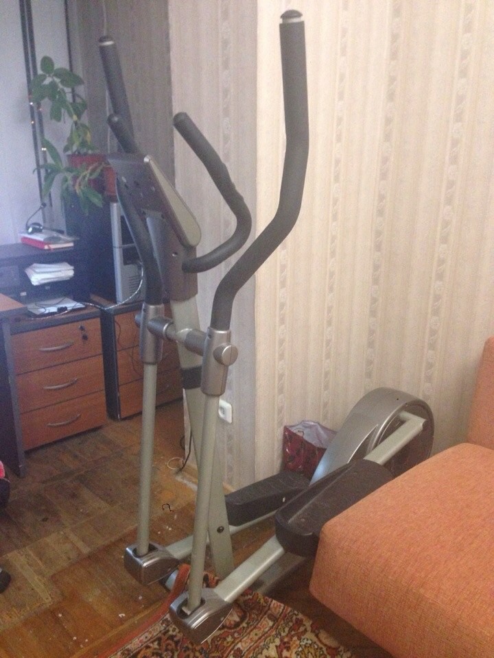 Эллиптический тренажер Torneo