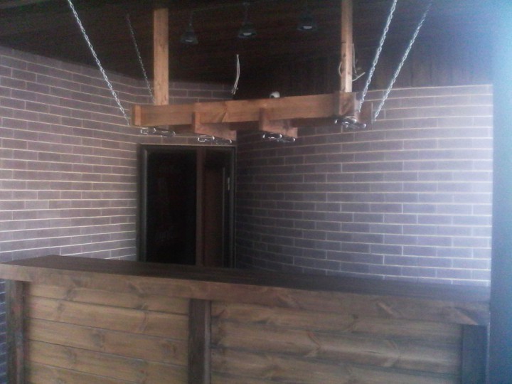 Мебель из натурального дерева