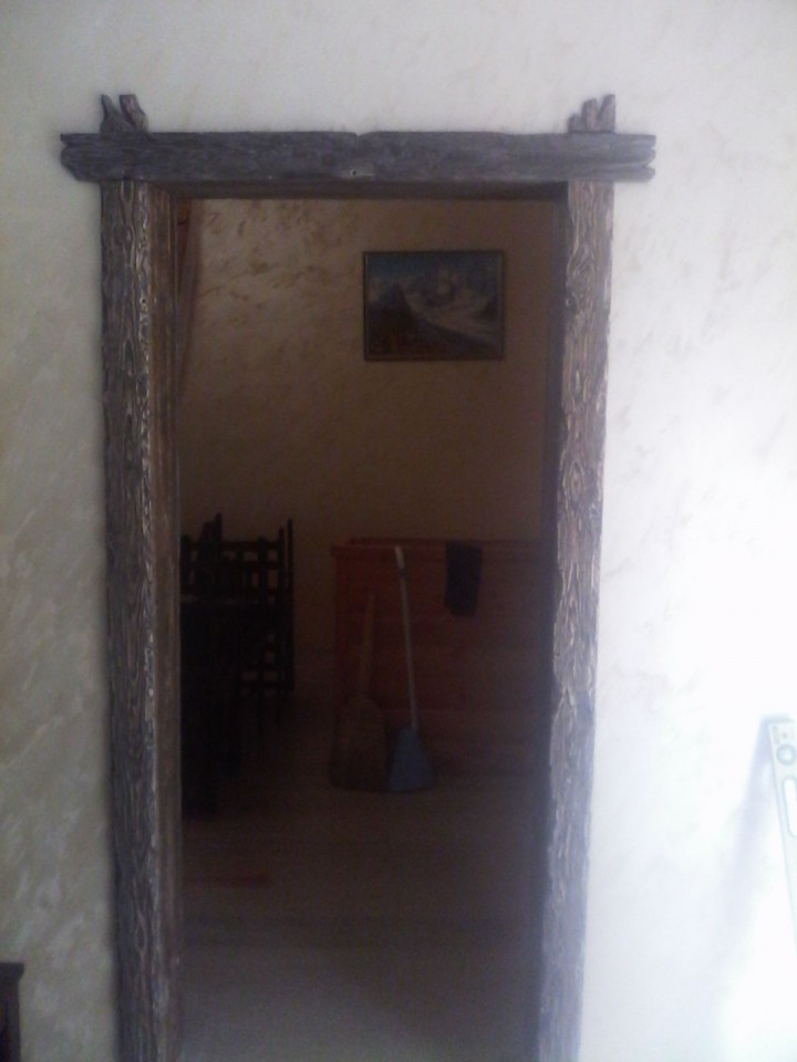 Мебель из натурального дерева